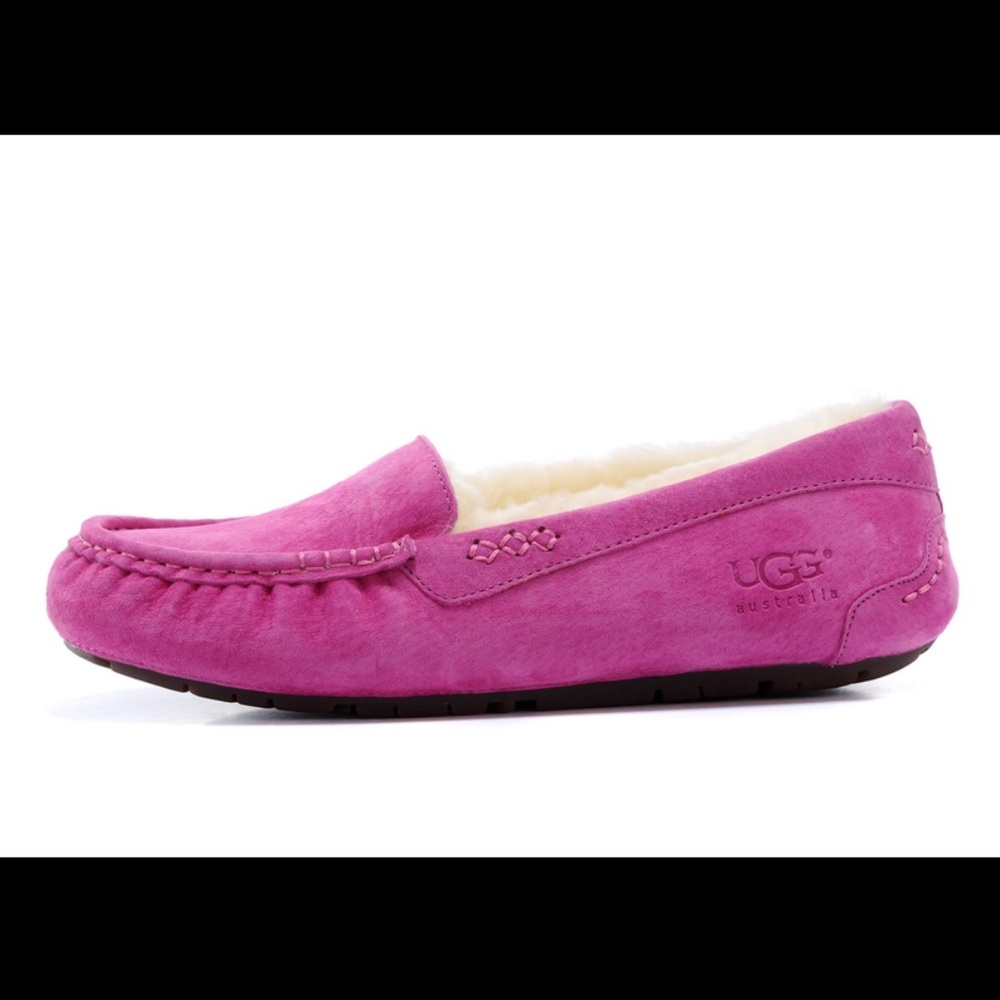 Ugg slippers